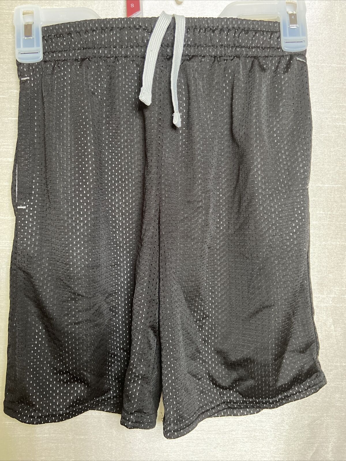 Athletic Works Boy’s Size L/G [10-12] Mesh Shorts Black Sports Gym Running