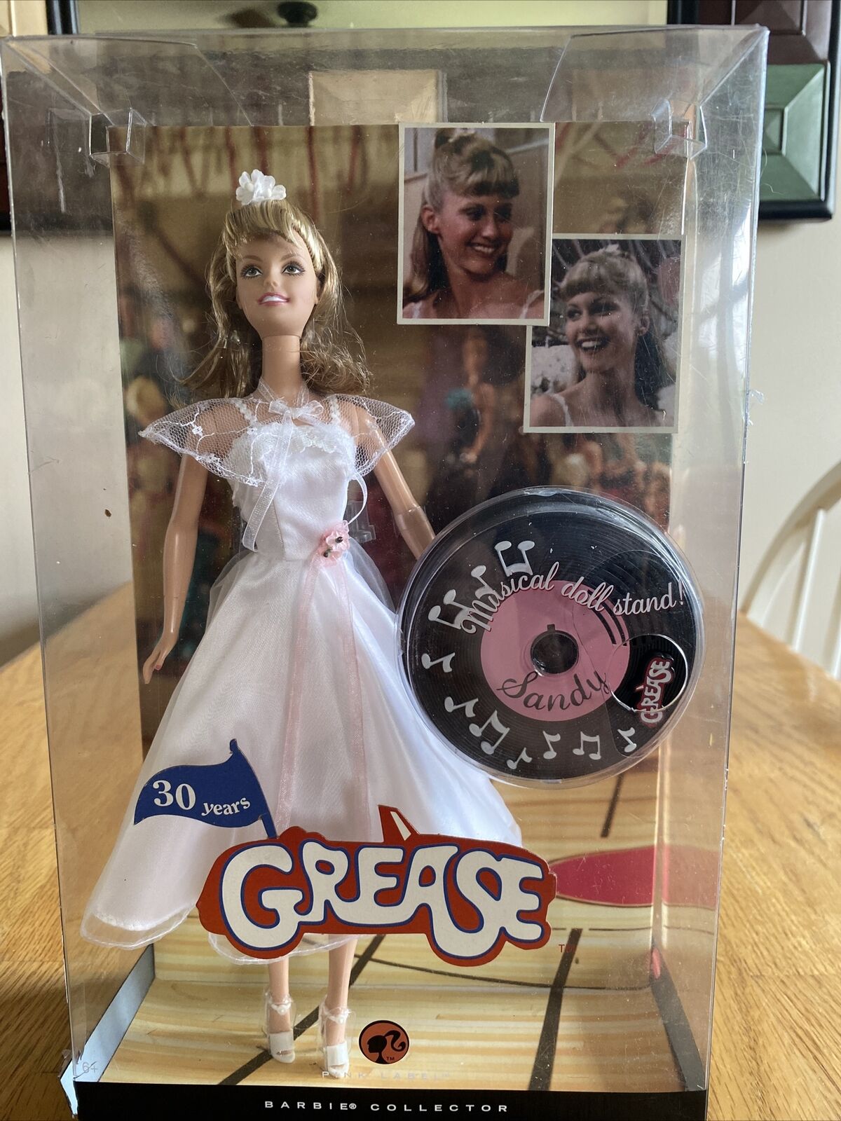 New Barbie Doll Grease Sandy (pink Label Collection) 30 Year Anniversary 2008