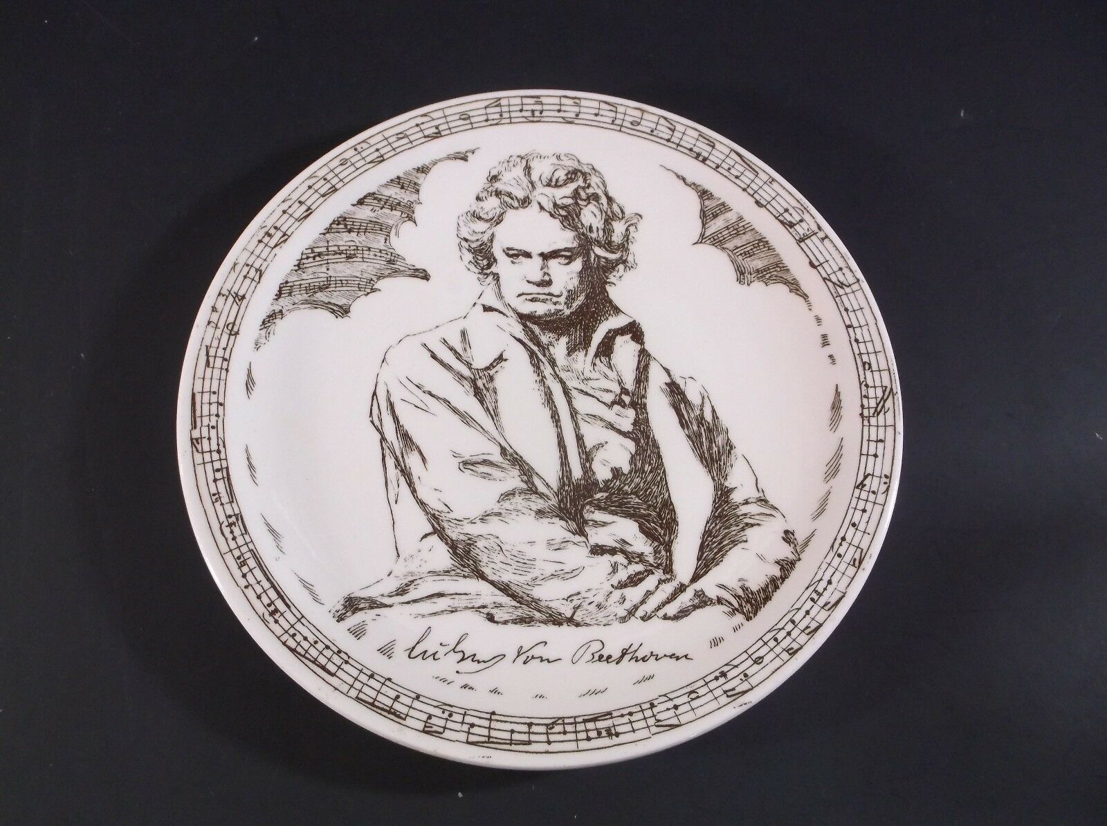 Vernon Kilns Metlox Ludwig Van Beethoven collectible plate
