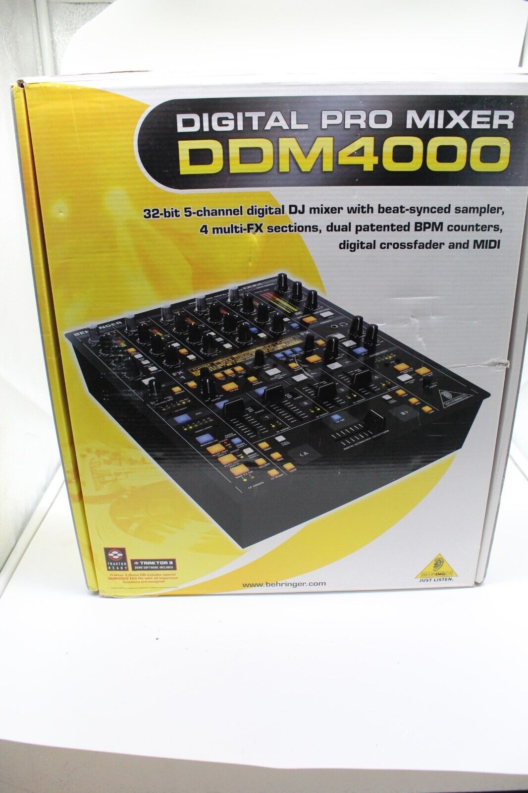 Behringer DDM4000 4 Channel Digital DJ Mixer  never used