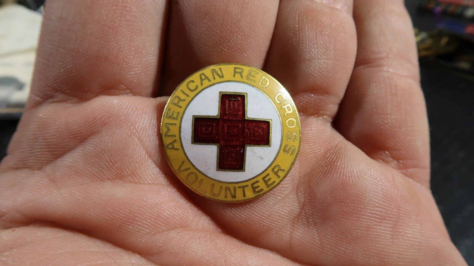 WWII US American Red Cross Volunteer Pin