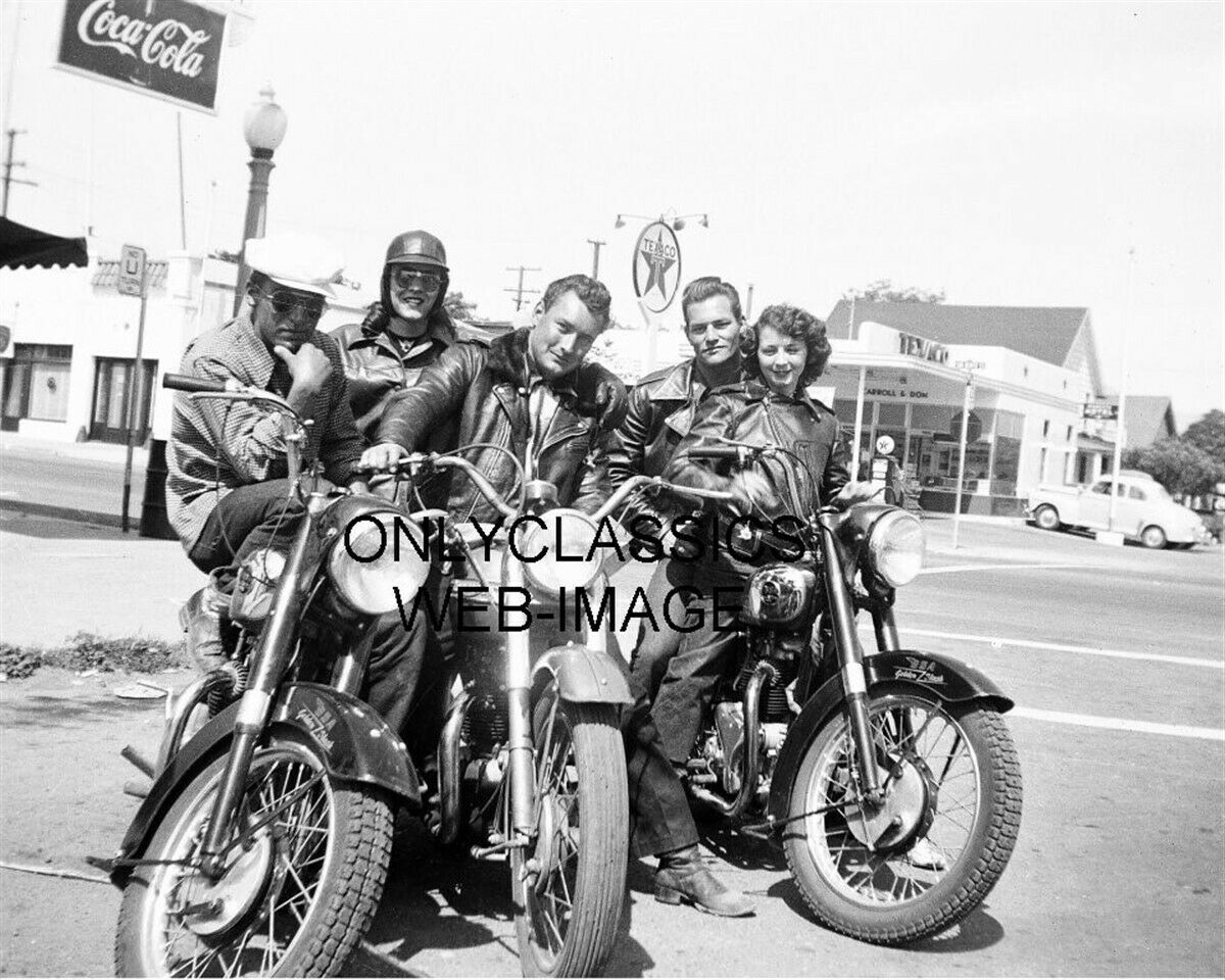1947 SHARKS MOTORCYCLE CLUB TAKEOVER HOLLISTER CA 8X10 PHOTO BEERS GIRLS BIKES